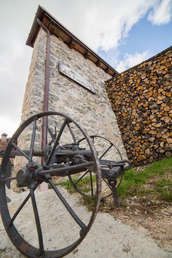 Вилла La Fattoria Dei Sibillini Монтемонако Экстерьер фото
